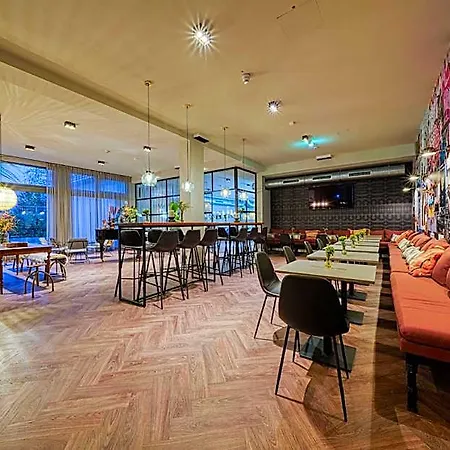 Sunday Hotel Bonn Hotel 3*