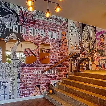 Sunday Hotel Bonn Βόννη